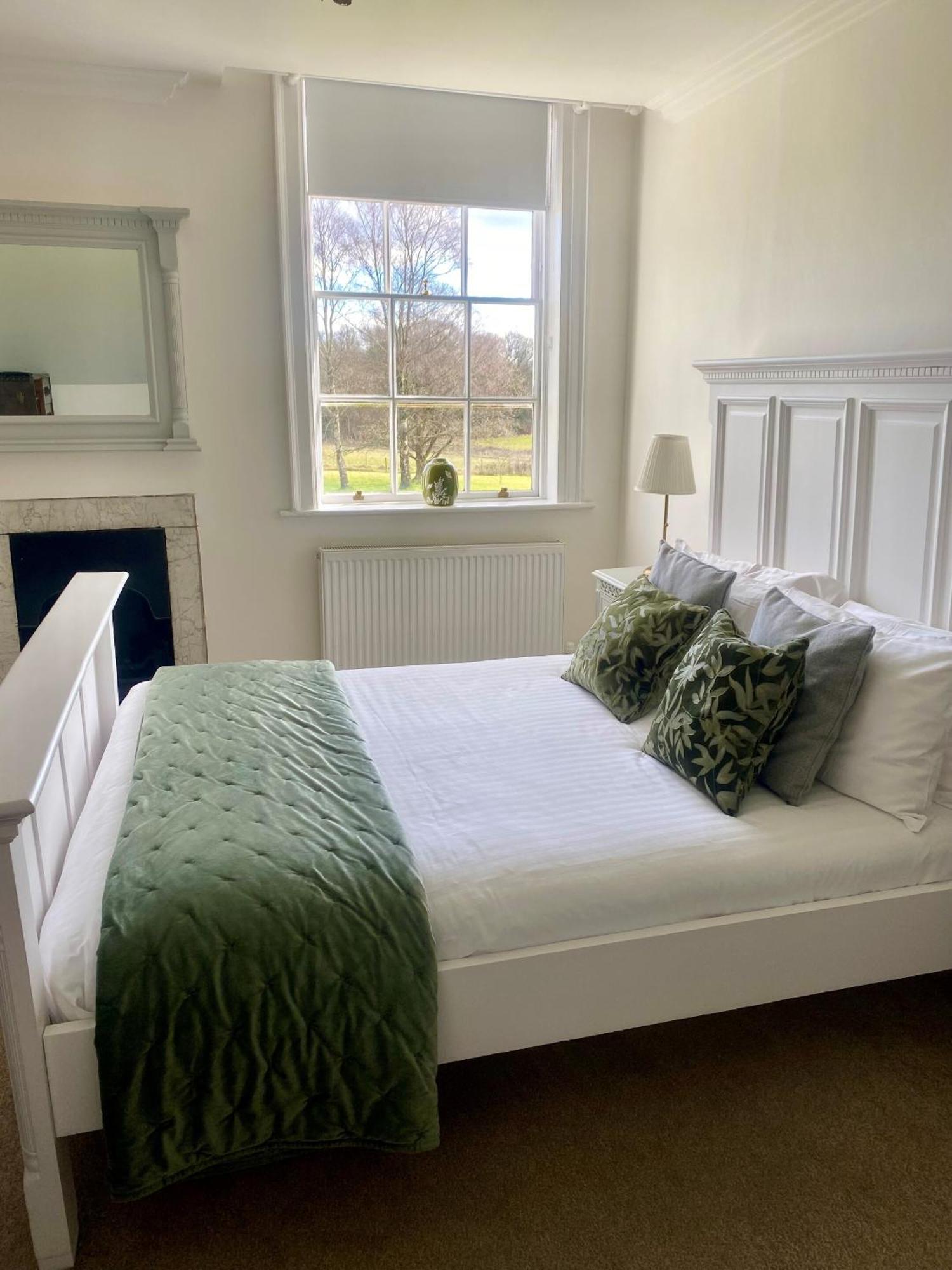 The Retreat New Forest, Hinton Bed & Breakfast