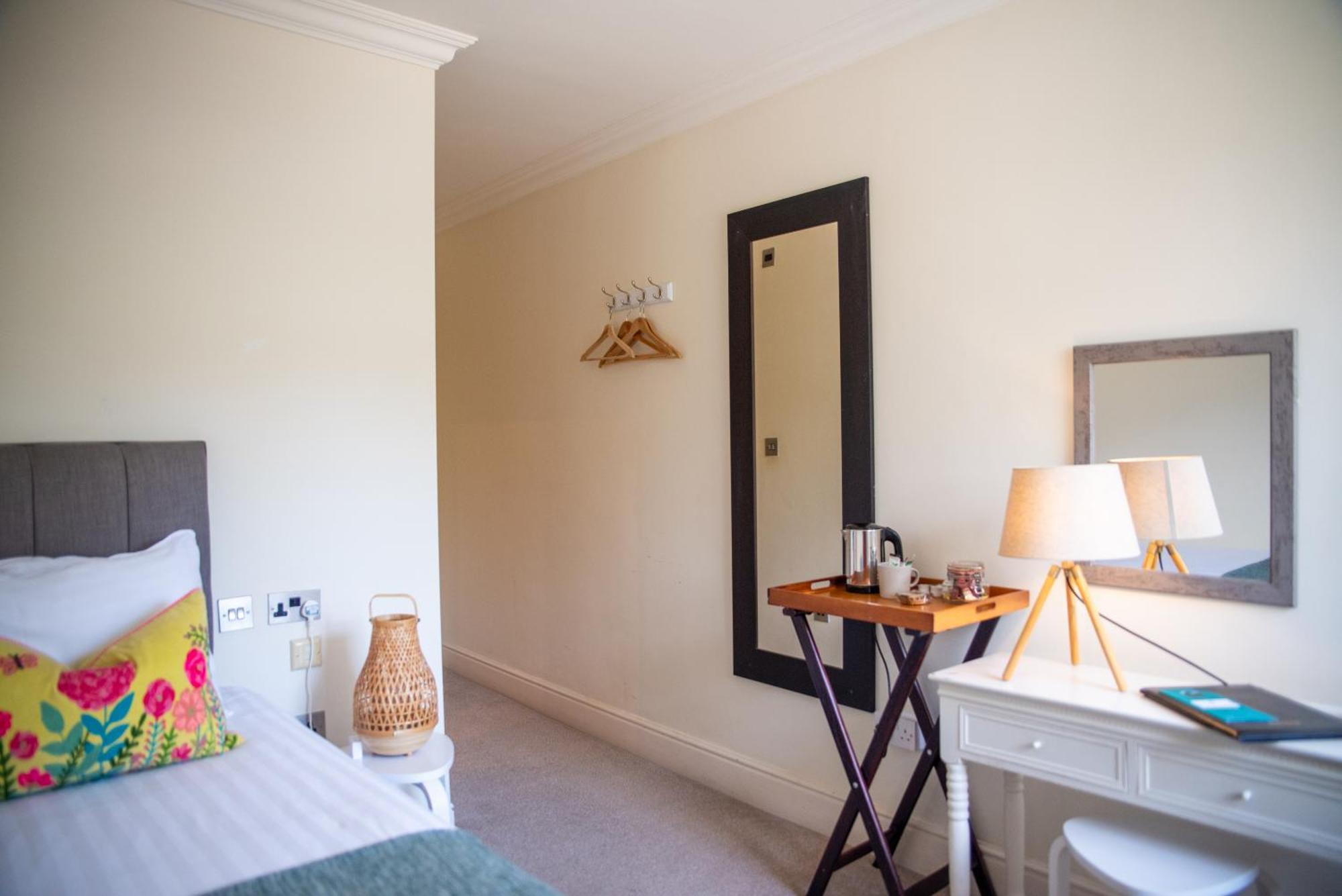 The Retreat New Forest, Hinton Bed & Breakfast