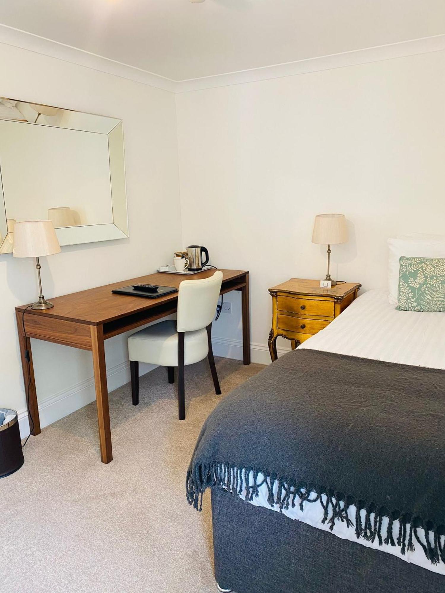 The Retreat New Forest, Hinton Отель типа 